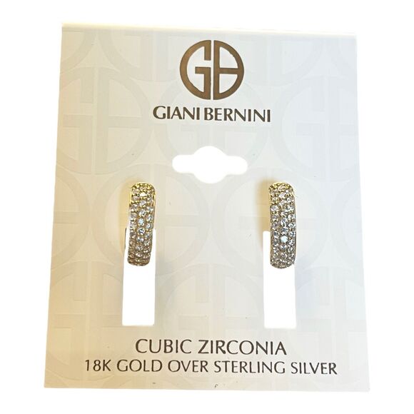 NEW Giani Bernini Cubic Zirconia NEW Oval Huggie Hoop Earrings in 18k Gold Plate - Picture 1 of 5
